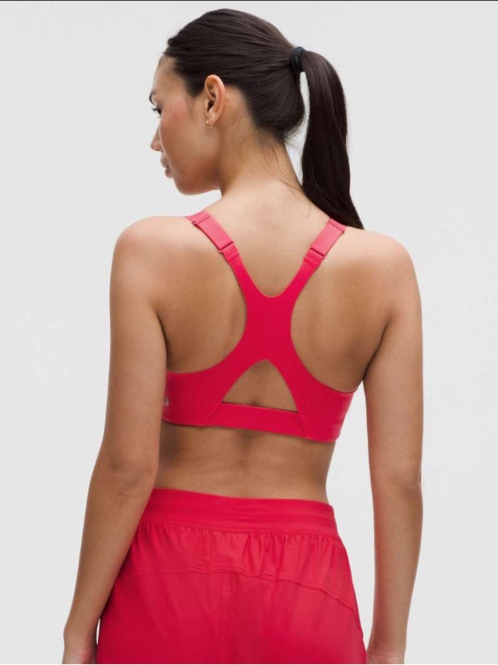 NWT Lululemon Ultralu Square-Neck Workout Bra *Medium Support, B/C Cup
Red Glow